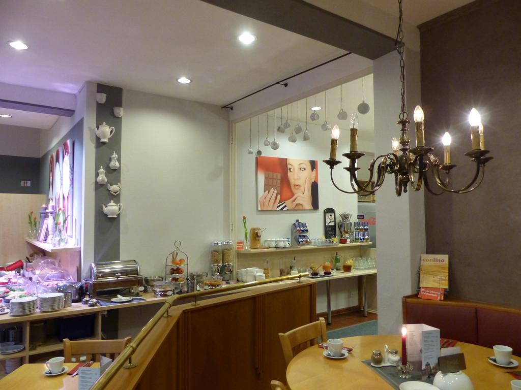 Hotel Nibelungen Hof クサンテン エクステリア 写真