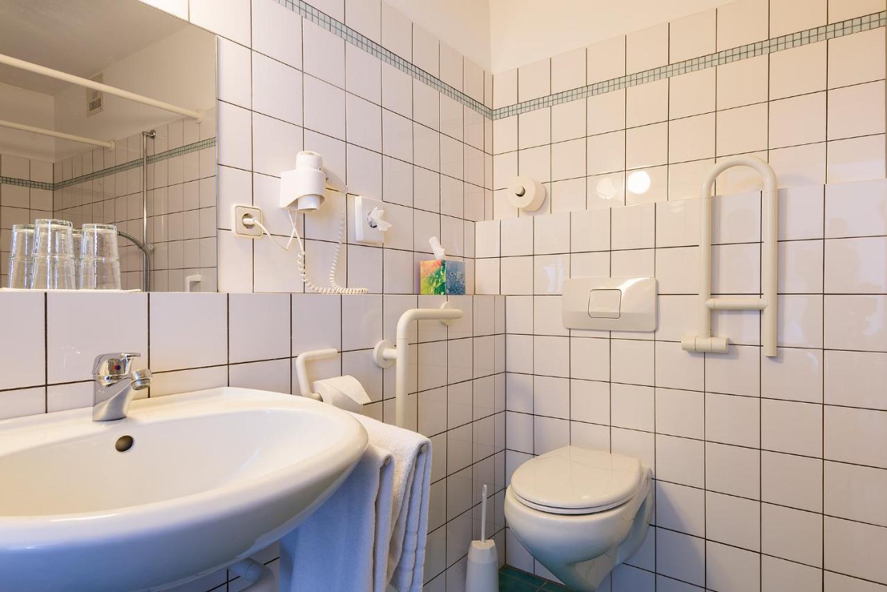 Hotel Nibelungen Hof クサンテン エクステリア 写真
